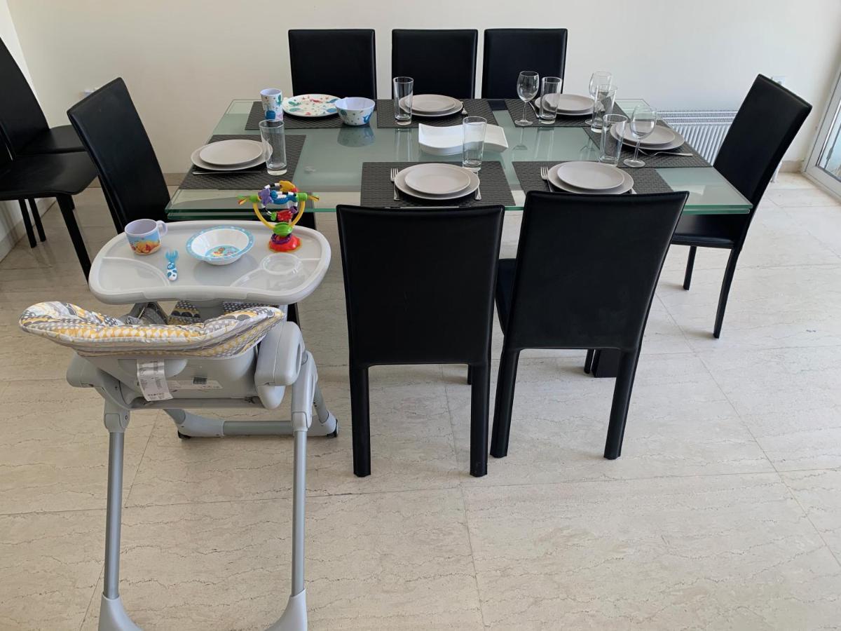 Oasis Exclusive Apartment @ Athenian Riviera ภายนอก รูปภาพ